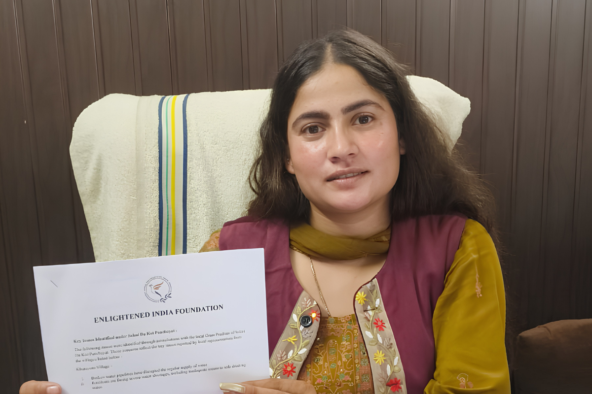 head of Village Sounkni Da Kot in Dharamshala attesting EIF Governance Research